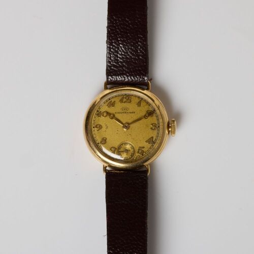 14ct Yellow Gold, IWC Hand-wound Rare Calibre 62 Wristwatch. circa 1930-40's