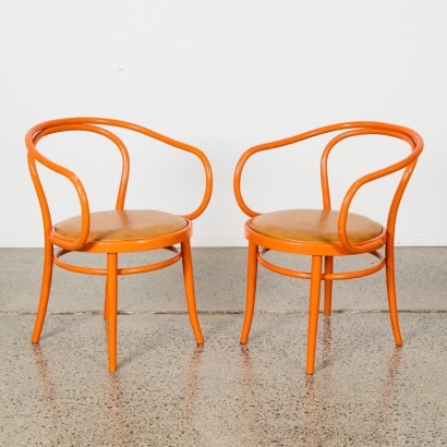 A Pair of Thonet 209 Chairs