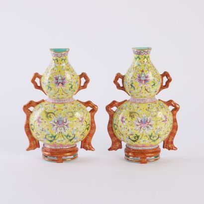 A Pair of Chinese Qing Dynasty Famille-rose 'Floral' Gourd-shaped Vases (Qing Dynasty Qianlong Year Mark)