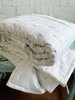 A Seneca comforter