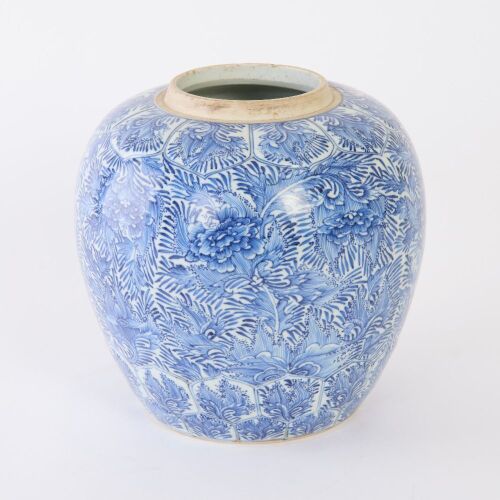 A Chinese Early Qing Dynasty Blue and White 'Floral' Jar
