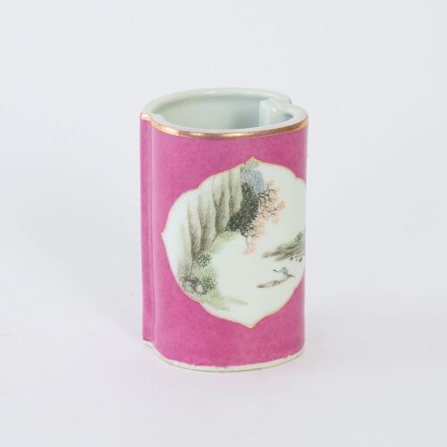 A Chinese Early 20th Century Famille-rose 'Antiques' Brush Pot (Jurentang Produce)