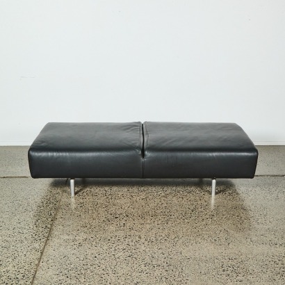 A Met Divano Ottoman in Leather by Piero Lissoni for Cassina