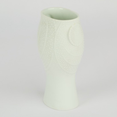 A Mid-Century German White Kaiser Porcelain Vase