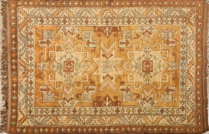 A Handknotted Persian Rug