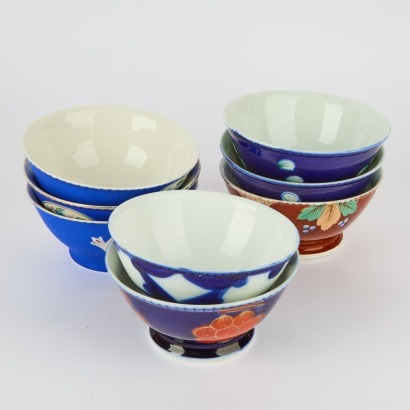 A Set of Eight Porcelain M.S.Kuznetsov Bowls Russian Empire 19th Century, Made For Persian Market