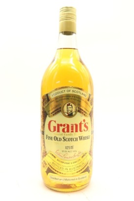 (1) Grant's The Family Reserve Fine Old Scotch Whisky Blended Scotch Whisky, Scotland, 37% ABV, 1125ml