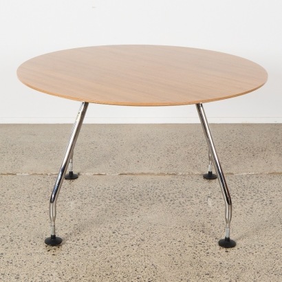 A Herman Miller Style Circular Table