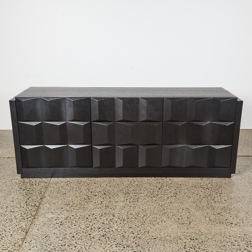 A Soren Liv Elton Facet Buffet