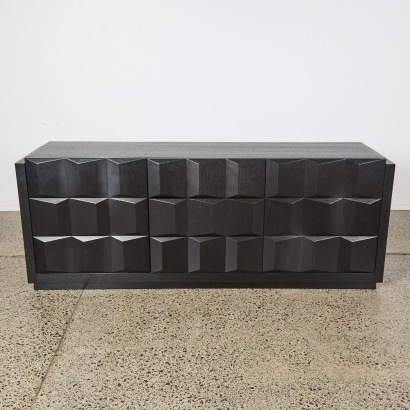 A Soren Liv Elton Facet Buffet