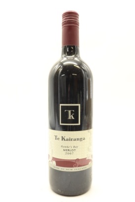 (1) 2007 Te Kairanga Merlot, New Zealand