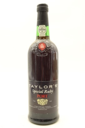 (1) Taylor Fladgate Special Fine Ruby Port, Portugal