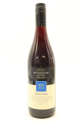 (1) 2010 George Wyndham Bin 333 Pinot Noir, South Eastern Australia