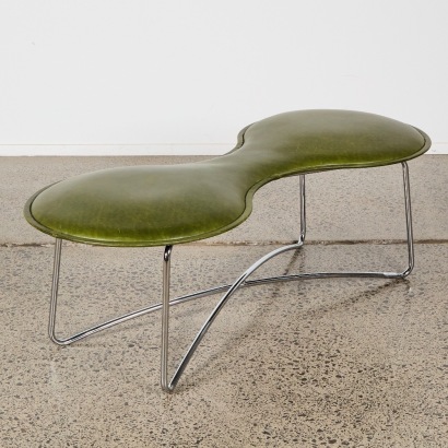 An Island Bench by Tomoyuki Matsuoka for Bla Station