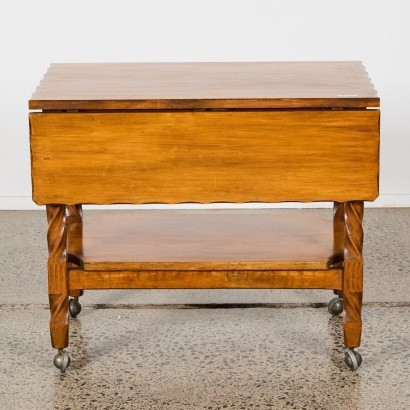 A Chapman-Taylor Rimu Drop-Side Table