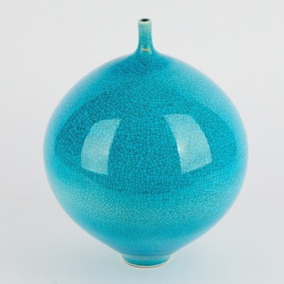 A Peter Collis Blue-Glazed Orb Vase A/F