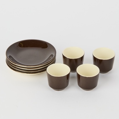 A Set of Four Crown Lynn Egg Cups and Soldier Plates