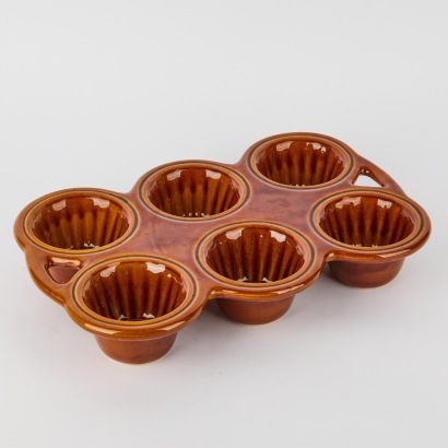 A Villeroy And Boch Ceramic Cake/Muffin Mold