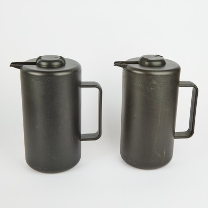 A Pair of Bodum Black Thermo Double Wall Carafe Jug 1.5 Litre