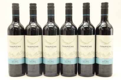 (6) 2017 Trapiche Malbec, Mendoza
