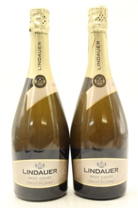 (2) NV Lindauer Brut Cuvee, New Zealand
