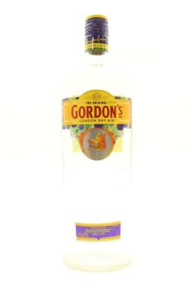 (1) Gordon's London Dry Gin, UK, 1000ml, 47% ABV