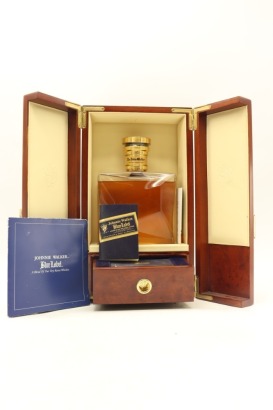 (1) Johnnie Walker Blue Label Baccarat Decanter Blended Scotch Whisky, 750ml, 40% ABV (GB)