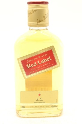 (1) Johnnie Walker Red Label Blended Scotch Whisky, 200ml, 40% ABV