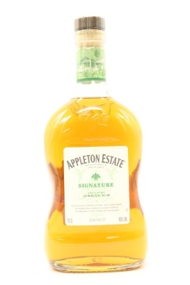 (1) Appleton Estate Signature Blend Rum, Jamaica, 40% ABV
