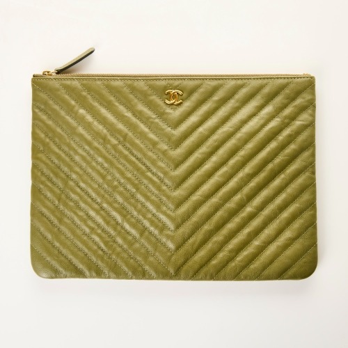 Chanel, Green Chevron Medium O Case