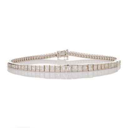 18ct White Gold, 6.11ct Diamond Tennis Bracelet - Near new