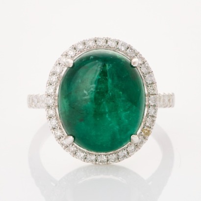18ct White Gold, 8.71ct Emerald / 0.56ct Diamond Dress Ring - Near new