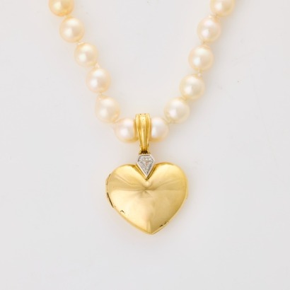 9ct Yellow Gold / Platinum, 46cm, .25ct Diamond / 58 Akoya Pearl Necklace