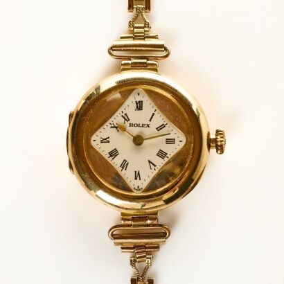 An Unusual, Vintage 15ct Gold Cased, Rolex / Wilsdorf & Davis, Hand-wound Wristwatch, circa 1913