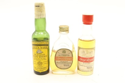 (1) Blended Scotch Whisky Miniatures, 3 Bottles Sold as One Lot