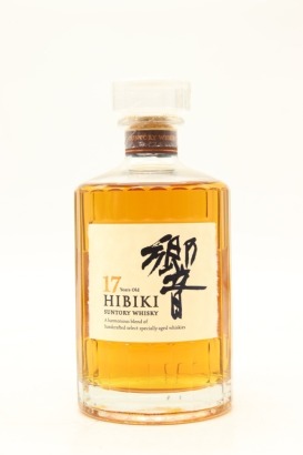 (1) Hibiki 17 Year Old Japanese Blended Whisky, 43% ABV
