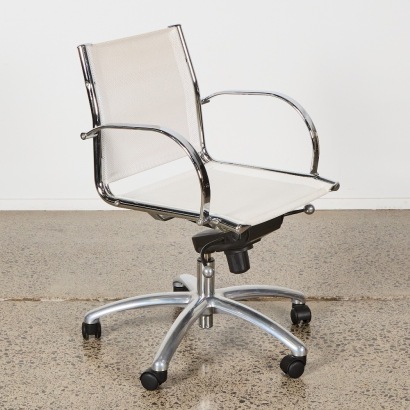 An Eames Style Group Office Chair
