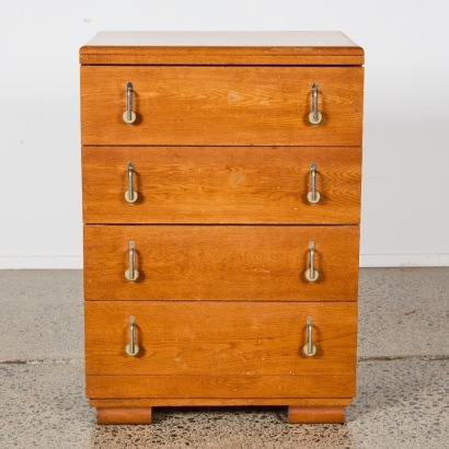 A Solid Oak Art Deco Set of Drawers
