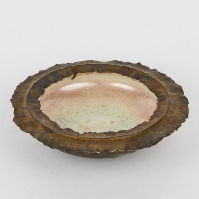 A Beverly Luxton Flared External Rim Bowl