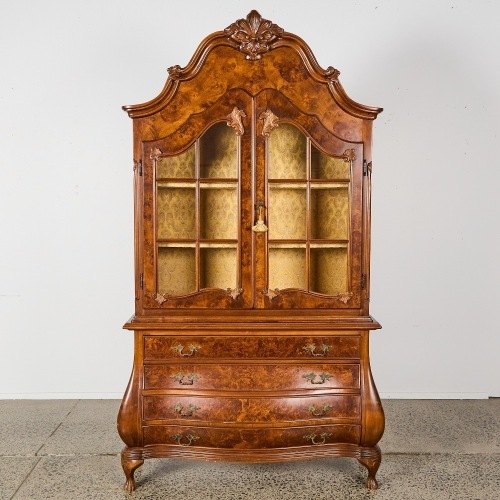A Rococo Style Vitrine