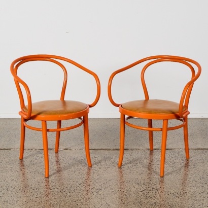 A Pair of Thonet 209 Chairs