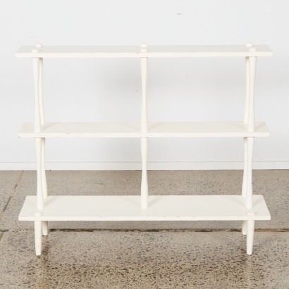 A Retro Bookshelf Unit
