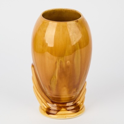 A Crown Lynn Ambrico Vase