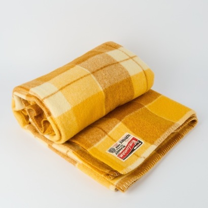 A Vintage "Wondawarm" Blanket Made for Framers Trading Co.