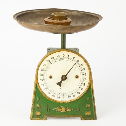 A Set of Vintage Kitchen Scales with Two Weights