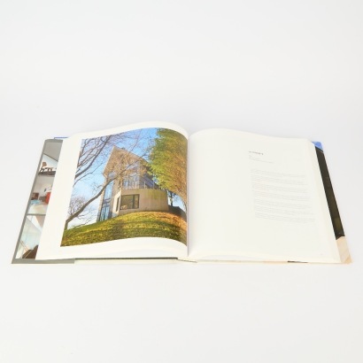 Houses: Residential Architecture