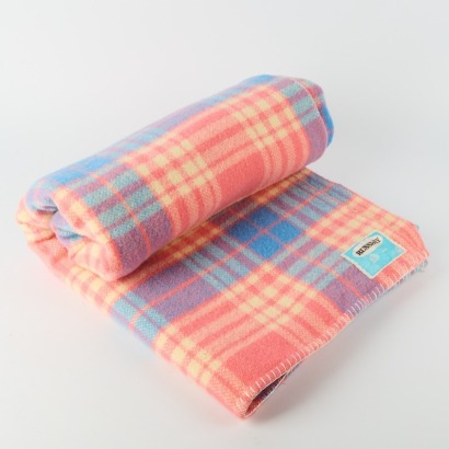 A Russley New Zealand Wool Blanket