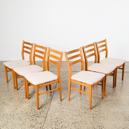 A Suite of Six Mid-Century Dankse Mobler Dining Chairs