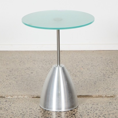 A Brio Side Table by Cattelan