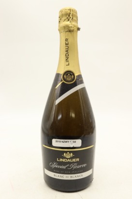 (1) NV Lindauer Special Reserve Blanc de Blancs, New Zealand